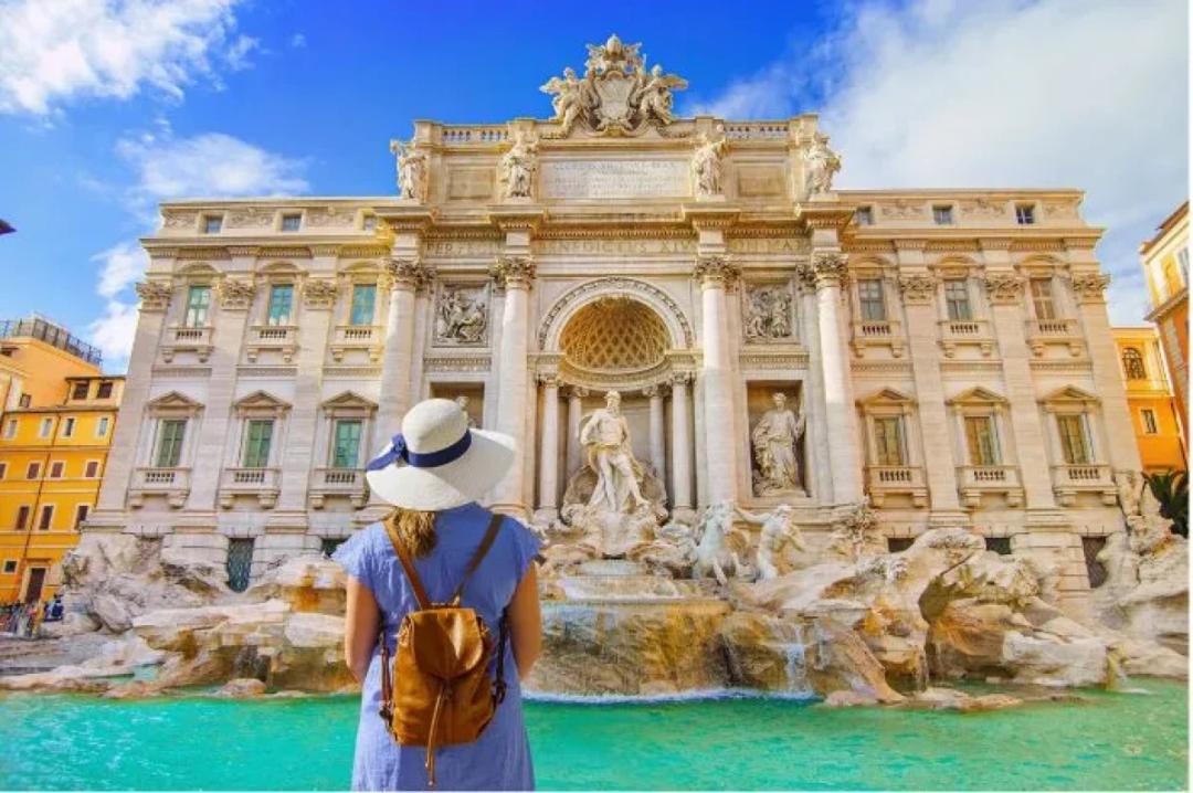 https://media.leisurecom.com/cruise/image-2026-08-27-14-23-57.webp