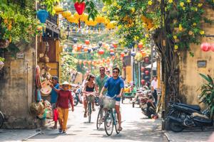 Vietnam: HCMC, Hoi An, Hanoi